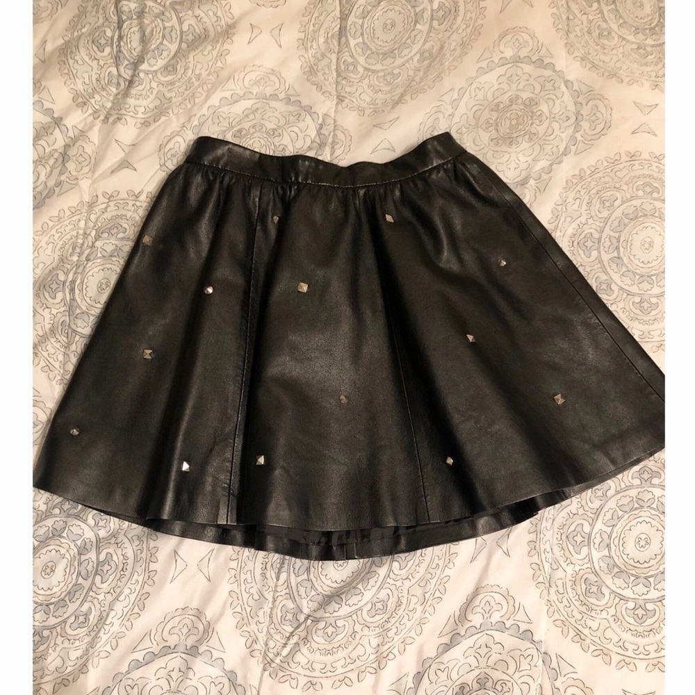 Faux Leather H&M skirt. Worn 3 times.